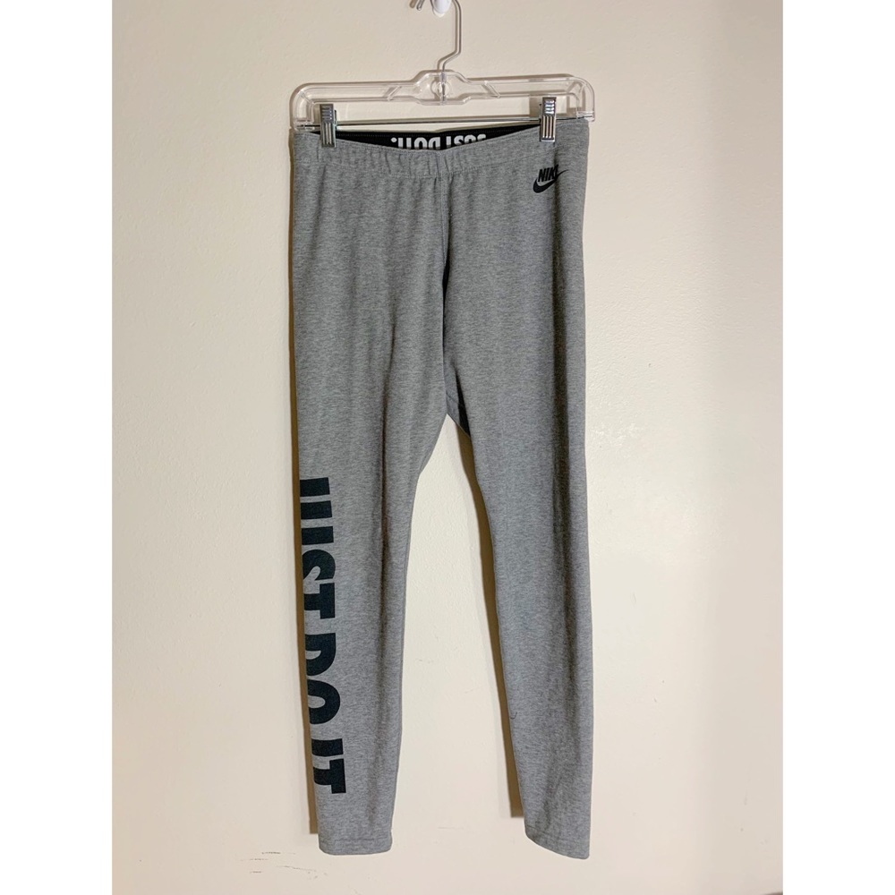 Nike Women’s Just Do It Leg-A-See Leggings